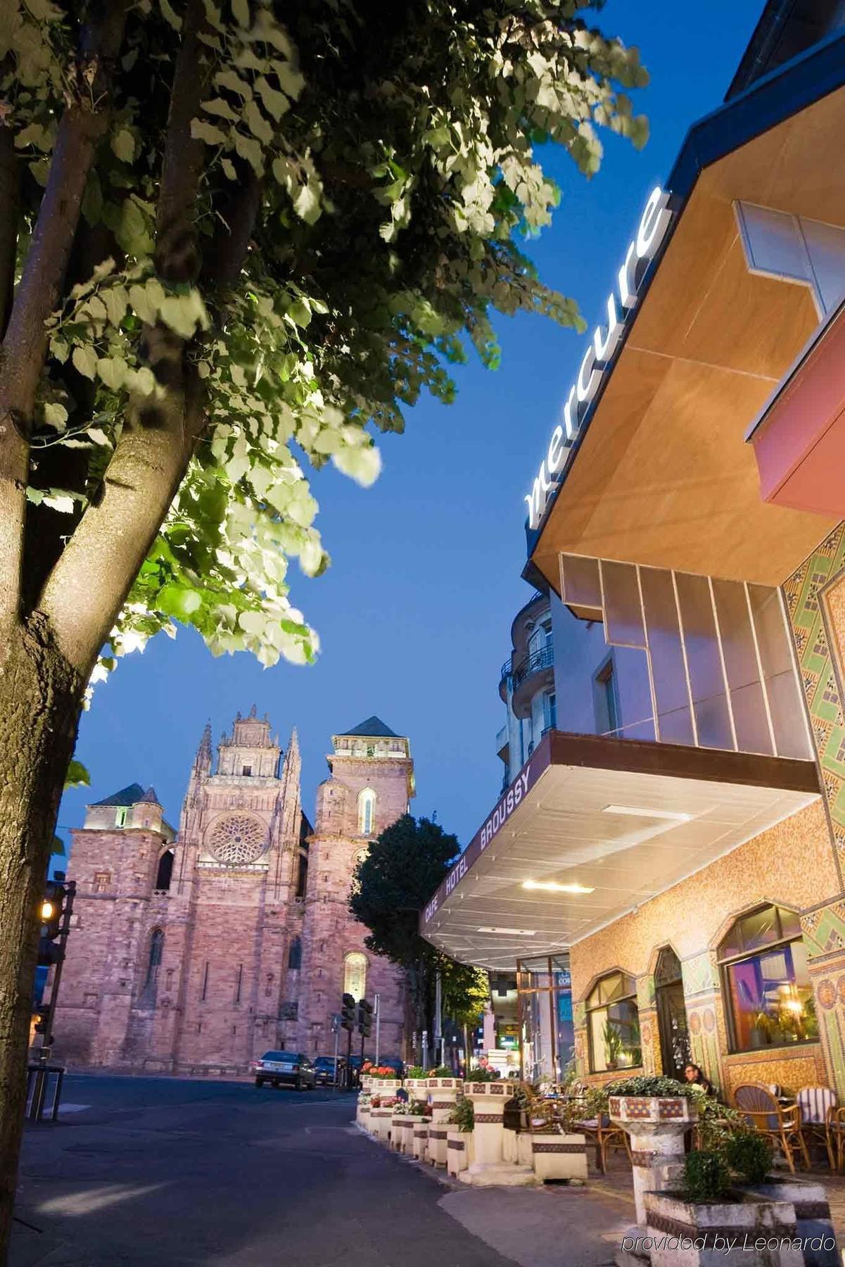 Hôtel Mercure Rodez Cathédrale Exterior foto
